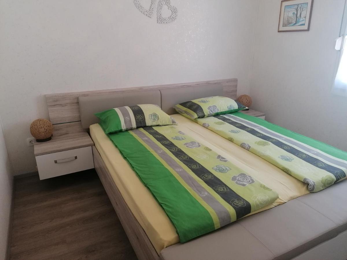 Apartmaji Valter Srpenica Exterior foto